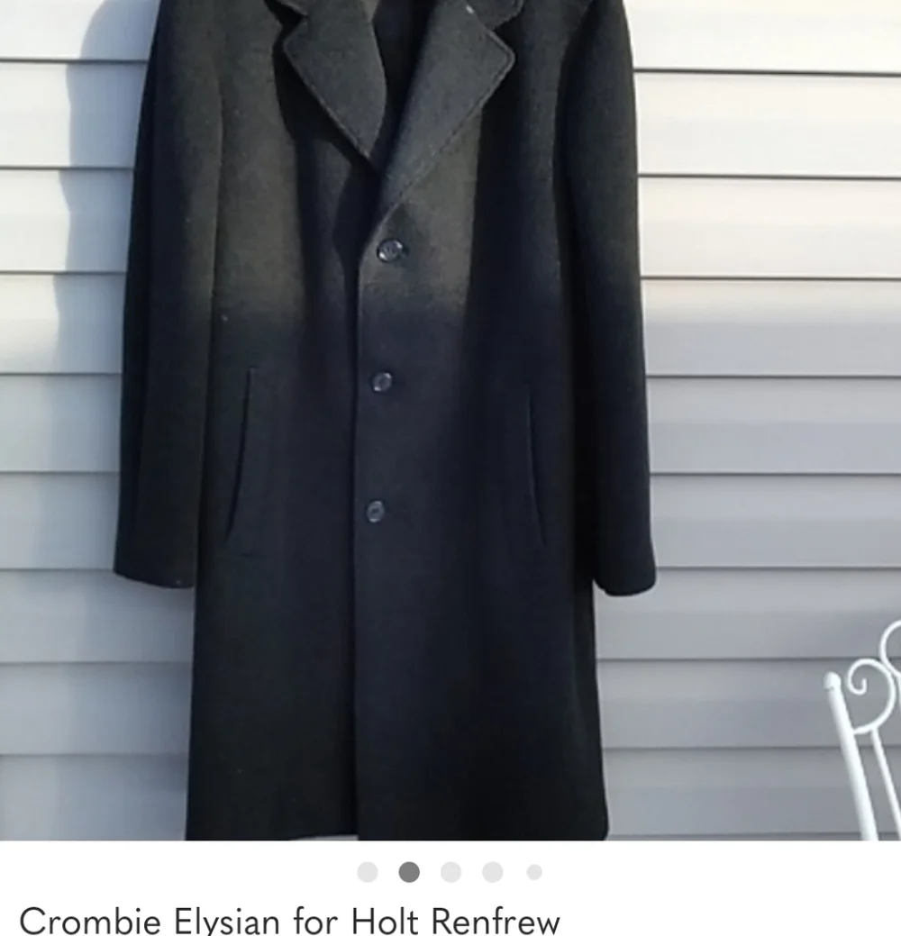 HOLT RENFREW 💯% Wool Overcoat - Picture 2 of 9